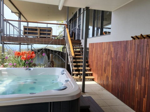 Surrounding Areas Allow You To Do As Little Or As Much As You Like - Hervey Bay Accommodation 1