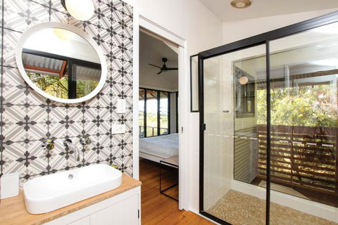 Tallaringa Views - Hervey Bay Accommodation 1