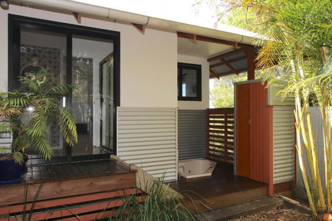 Tallaringa Views - Hervey Bay Accommodation 2