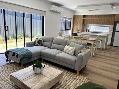 The Cosy Cottage - Tourism Hervey Bay 1