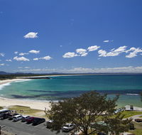 Beachpoint Unit 401 28 North Street - Hervey Bay Accommodation