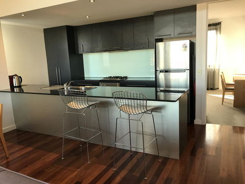Beachside Apartments Bonbeach - Hervey Bay Accommodation 2