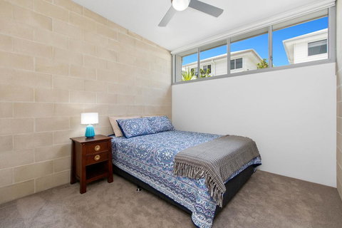 BEACHSIDE HAVEN - Hervey Bay Accommodation 2