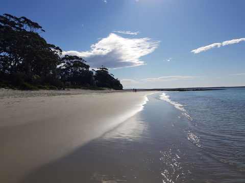 Beachside Husky - Waterfront - Hervey Bay Accommodation 2
