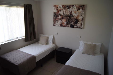 Beachside Motor Inn - Hervey Bay Accommodation 3