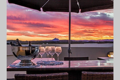 Beachside Penthouse With 360views - Tourism Hervey Bay 3