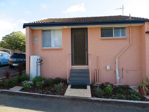 Beachside Rest - Hervey Bay Accommodation 0