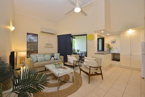 Beachstyle - Hervey Bay Accommodation 2