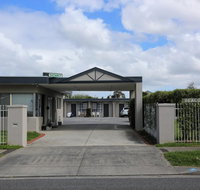 Beaconsfield Lodge Motel - Hervey Bay Accommodation