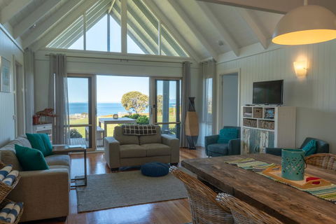 Bear Gully Coastal Cottages - Hervey Bay Accommodation 2