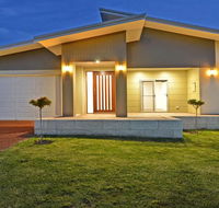 Beaufortia Views - Tourism Hervey Bay