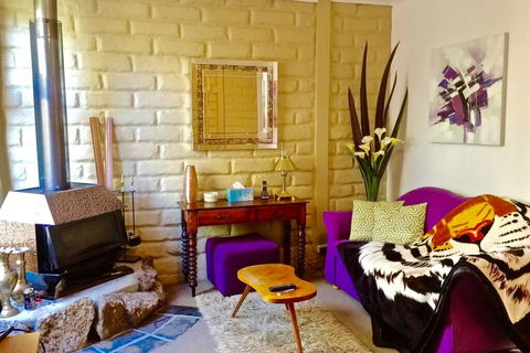 BEAUTIFUL RETREAT - 20 Mins To CBD And Only 10 Mins To MONA! - Hervey Bay Accommodation 2