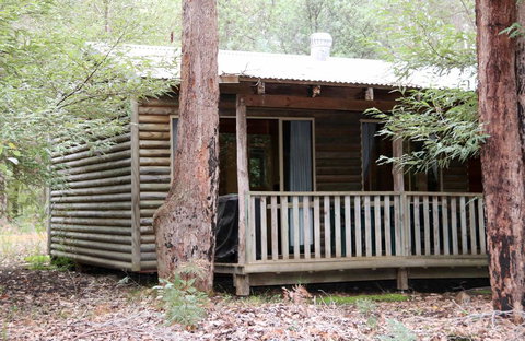 Beedelup House Cottages - Hervey Bay Accommodation 2