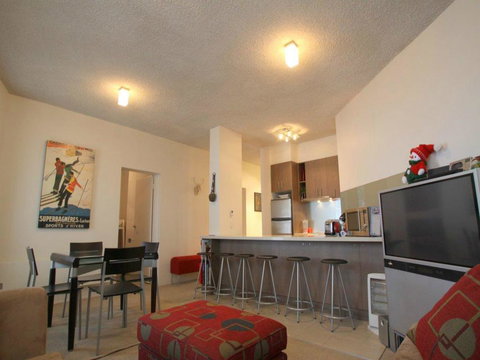 Beehive 18 - Tourism Hervey Bay 3