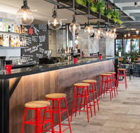 Beer Deluxe Albury - Hervey Bay Accommodation