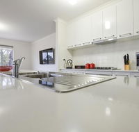 Beischer Apt B - Hervey Bay Accommodation