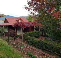 Bella Rouge Cottage Bright - Hervey Bay Accommodation