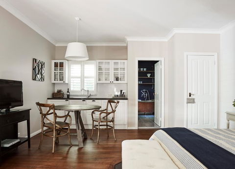 Bells At Killcare Boutique Hotel, Restaurant & Spa - Adult Only - Hervey Bay Accommodation 2