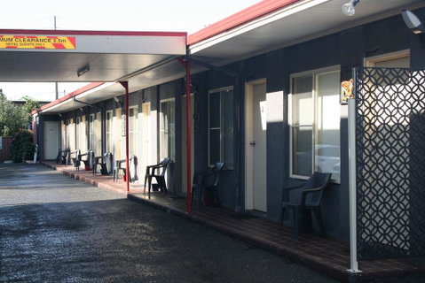 Benjamin Singleton Motel - Hervey Bay Accommodation 2