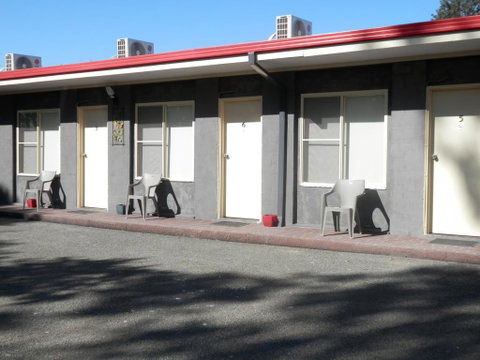 Benjamin Singleton Motel - Hervey Bay Accommodation 1
