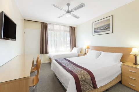 Best Western Governor Gipps Motor Inn - Hervey Bay Accommodation 3