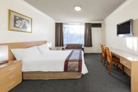 Best Western Governor Gipps Motor Inn - Hervey Bay Accommodation 1