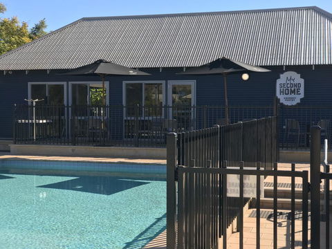 Best Western Plus The Ranges Karratha - Hervey Bay Accommodation 2
