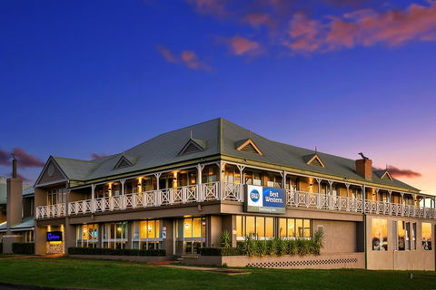 Best Western Sanctuary Inn - Hervey Bay Accommodation 0