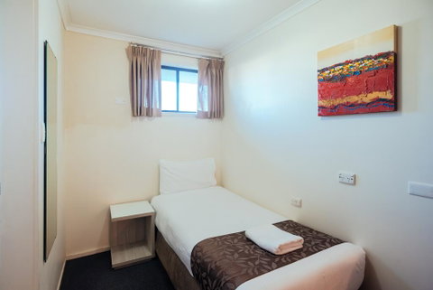 Big Windmill Corporate & Family Motel - Hervey Bay Accommodation 3