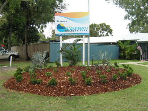 BIG4 Mackay Blacks Beach Holiday Park - Hervey Bay Accommodation 0