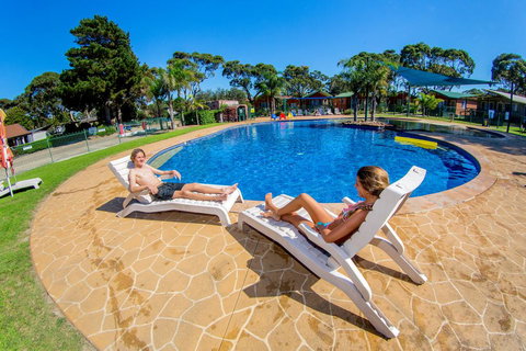 BIG4 Moruya Heads Easts Dolphin Beach Holiday Park - Hervey Bay Accommodation 1