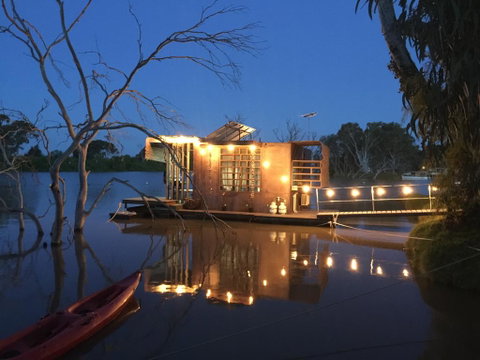 Bill's Boathouse - Tourism Hervey Bay 0