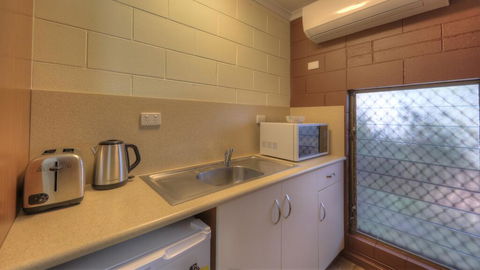 Billabong Lodge Motel - Hervey Bay Accommodation 2