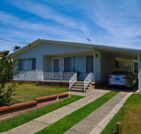 Billy's on Main 44 Main Street - Hervey Bay Accommodation