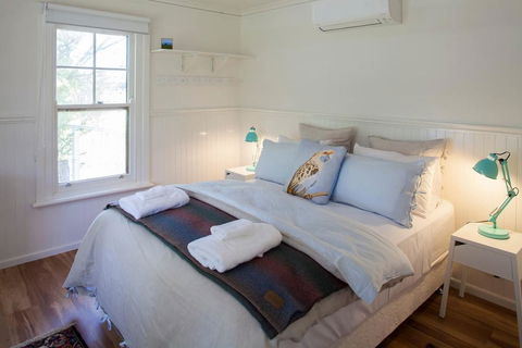Bird House - Hervey Bay Accommodation 2