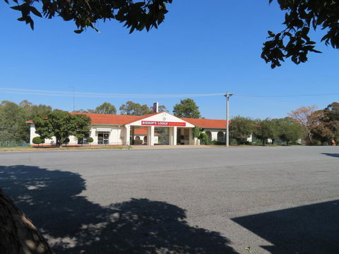 Bishops Lodge Narrandera - Hervey Bay Accommodation 0