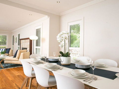 Bitola - Walk To The Village, Coffee And Pub - Tourism Hervey Bay 3