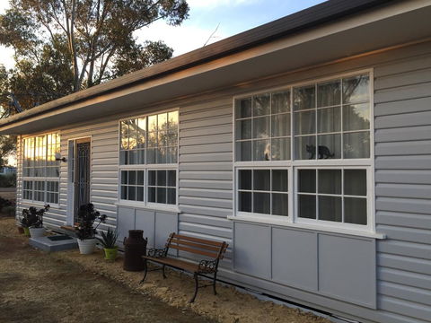Black Cat Retreat Holiday Home - Tourism Hervey Bay 1