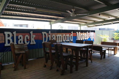Black Diamond Motel - Hervey Bay Accommodation 2