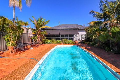 Blacksmiths Sea Breeze - Hervey Bay Accommodation 3