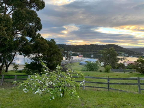 Blossoms On The Bay - Nubeena - Hervey Bay Accommodation 0
