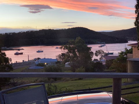 Blossoms On The Bay - Nubeena - Hervey Bay Accommodation 2