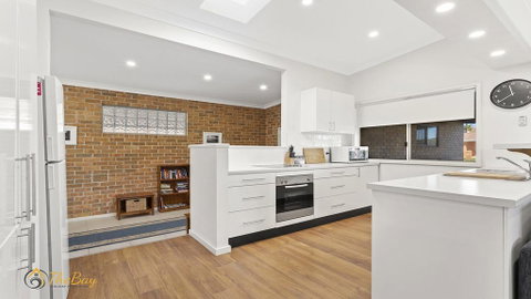 Blue Fish - 41 Boulder Bay Road - Hervey Bay Accommodation 2