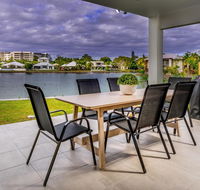 Blue Lagoon Villa B - Hervey Bay Accommodation