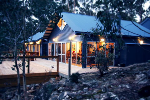 Blue Lake Lodge - Tourism Hervey Bay 0