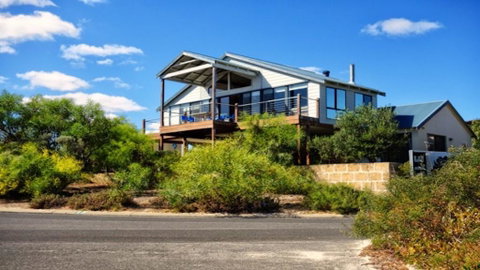 Blue Ocean Haven - Peppermint Grove Beach WA - Hervey Bay Accommodation 0