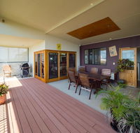Blue Water Retreat - Upstairs - Tourism Hervey Bay