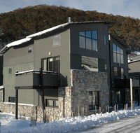 Blues AIr 3B - Tourism Hervey Bay