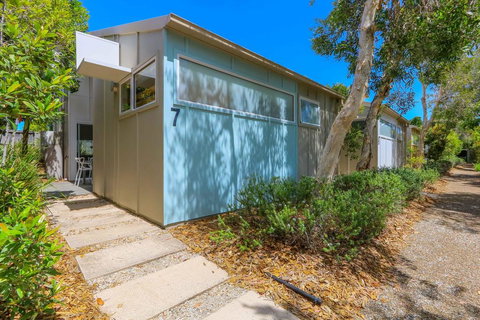 Blues Shack At Pandanus - Tourism Hervey Bay 0
