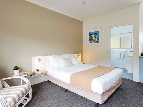 Blueys Motel - Hervey Bay Accommodation 2